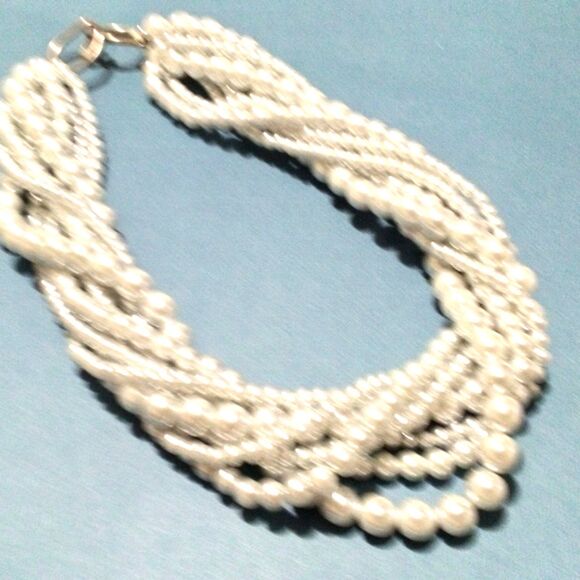 Vintage Multi Strand Dove Gray Faux Pearl Twisted Necklace - Picture 3 of 7